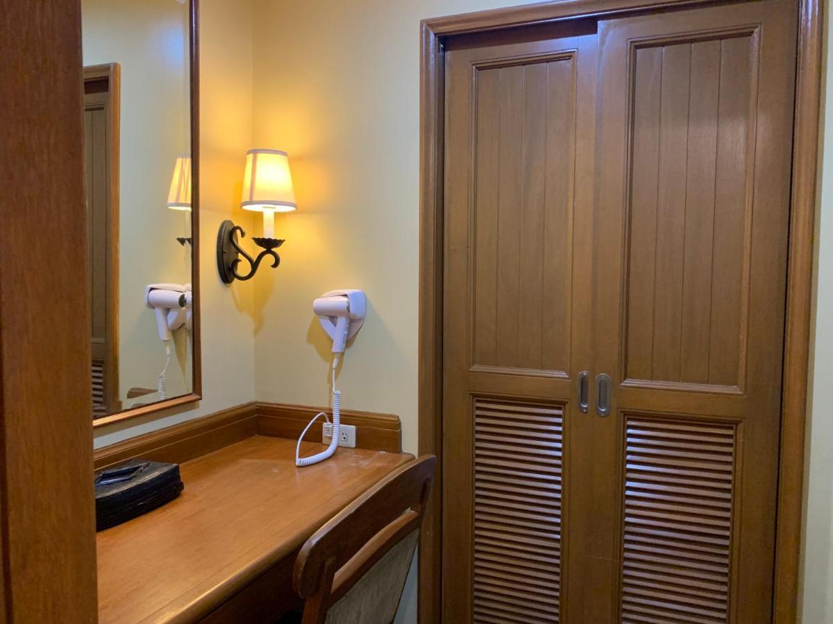 The Manor Hotel Baguio Private Unit Superior Room With A Great View Baguio City Luaran gambar